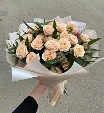 Букет Кремовые розы Латте в Каракулино