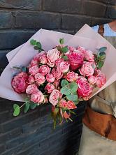 Букет розы в пальмах в Каракулино Букет цветов из: Розы в Каракулино